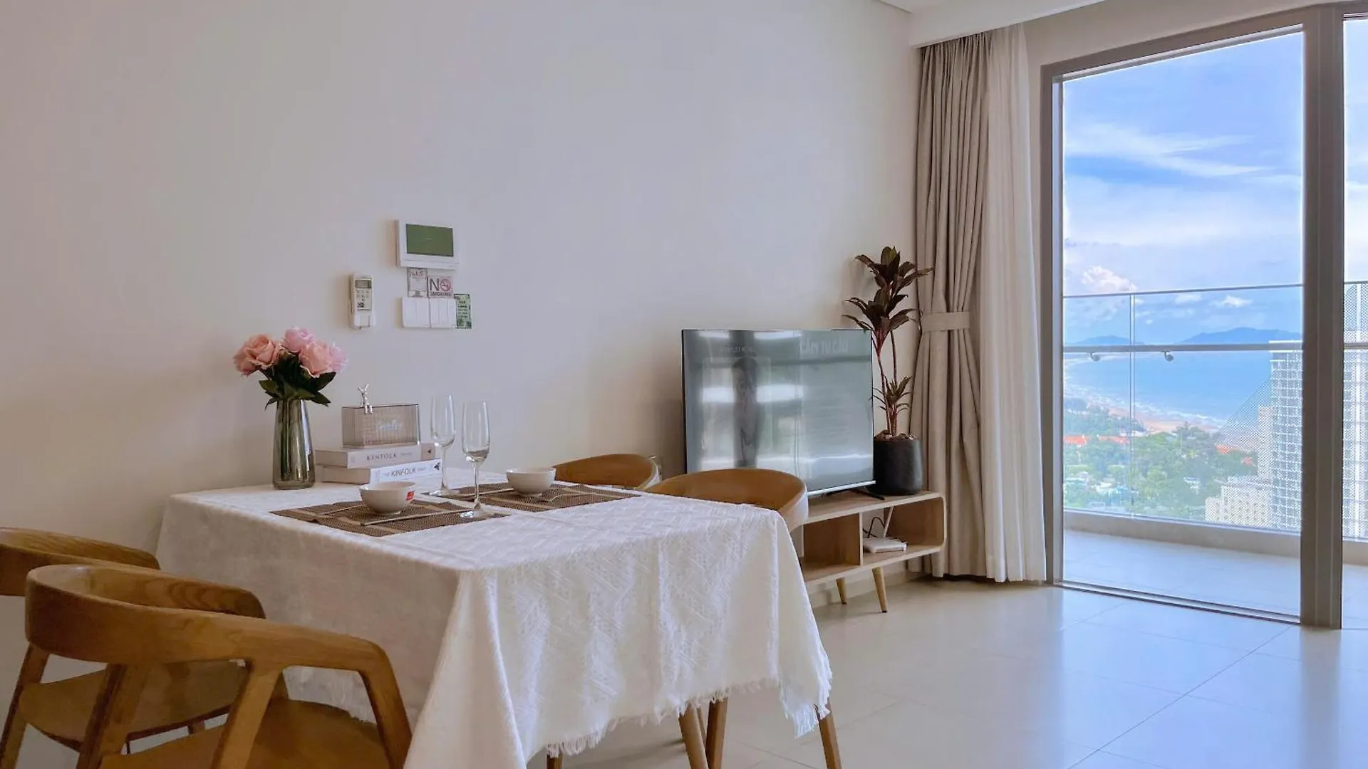 The Song Suites Apartment וונג טאו