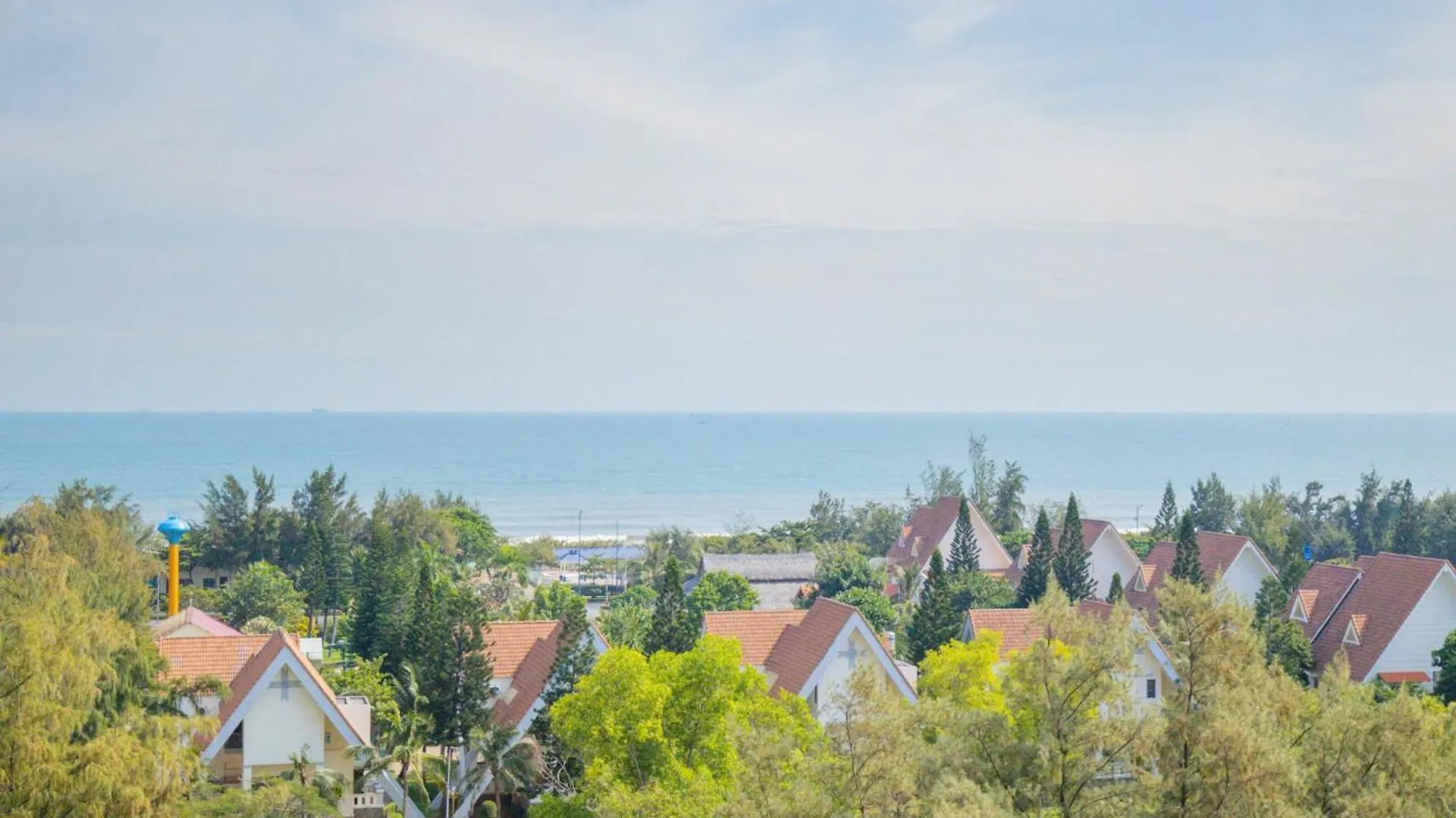 The Song Suites Apartment וונג טאו